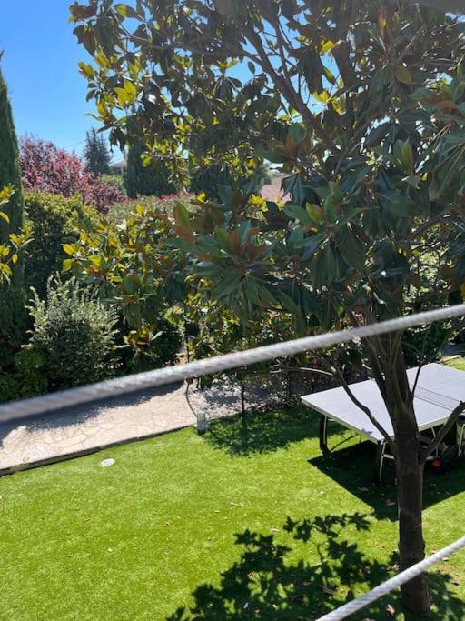 エクス＝アン＝プロヴァンスLa Felicita Aix Centre Avec Jardin Et Piscineアパートメント エクステリア 写真